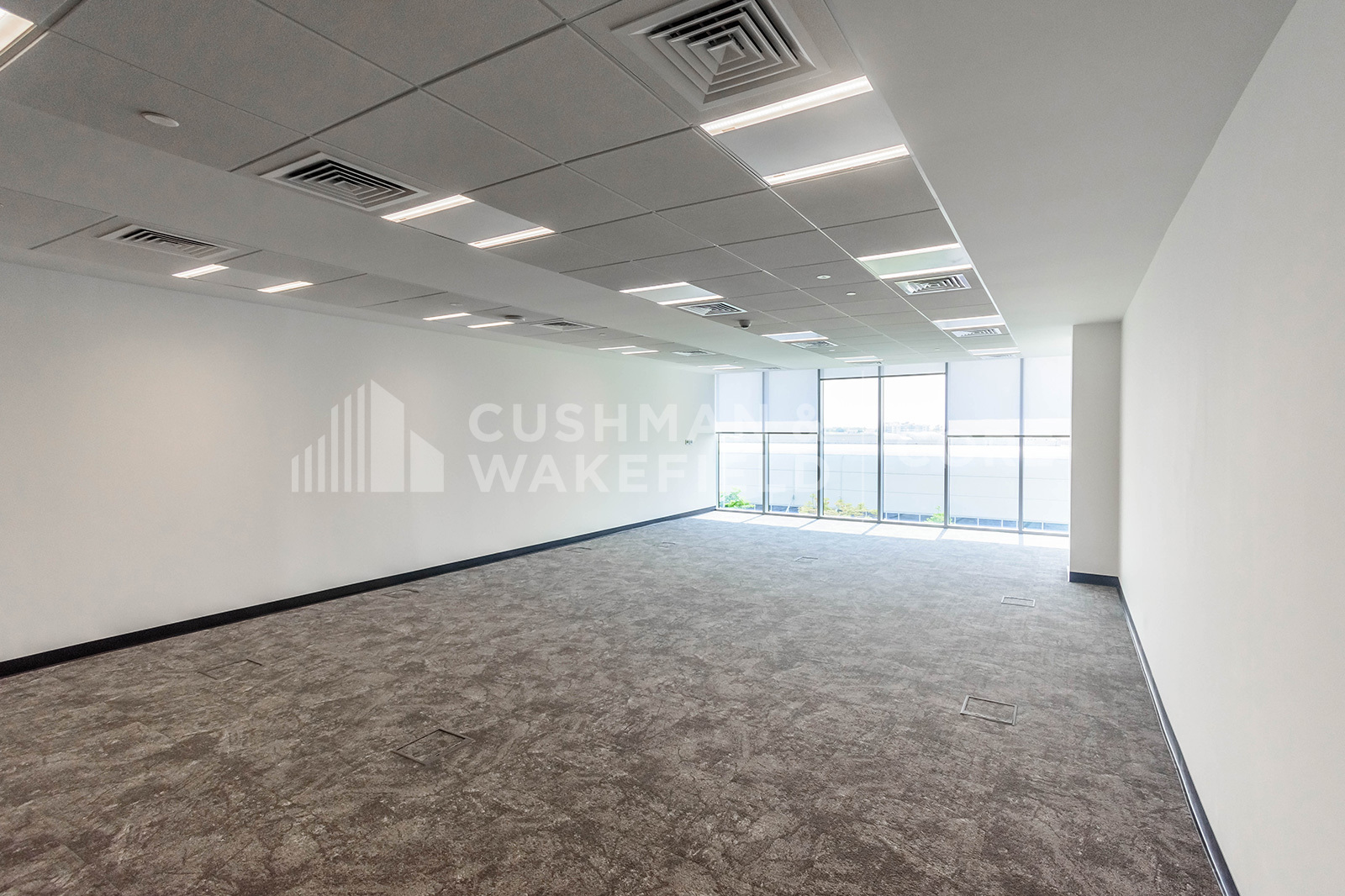 Dubai Commercity for rent in Umm Ramool
