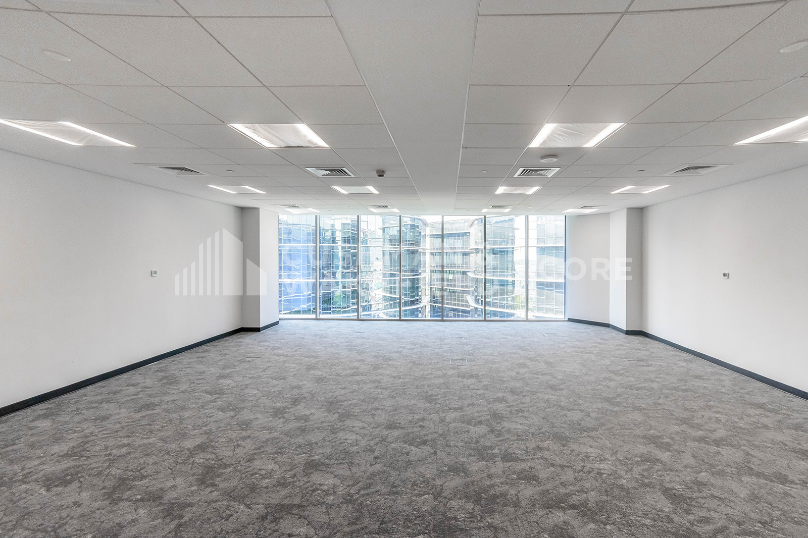 Dubai Commercity for rent in Umm Ramool