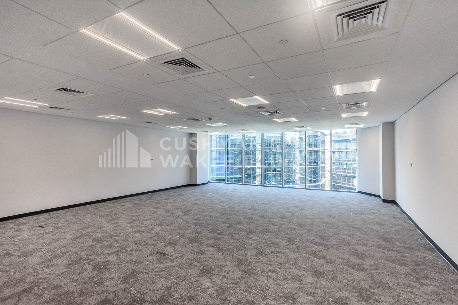 Dubai Commercity for rent in Umm Ramool