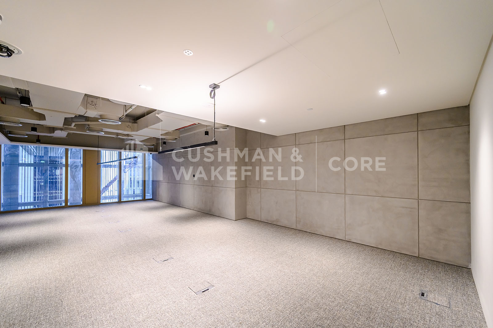 City Tower 1 for rent in Sheikh Zayed Road