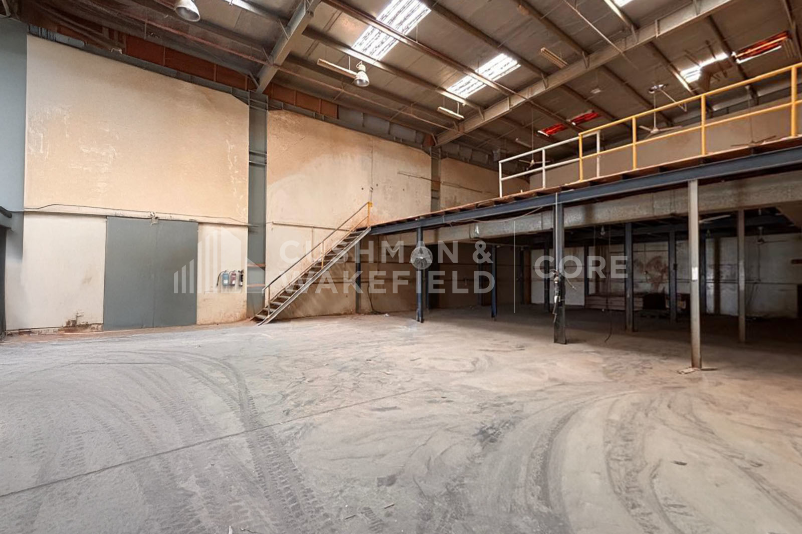 Dubai Investment Park 1 (DIP 1) for rent in Dubai Investment Park (DIP)