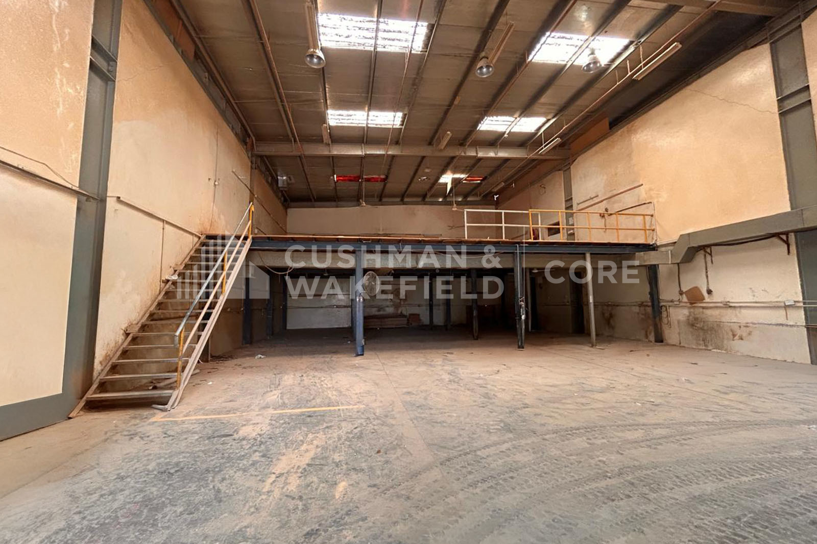 Dubai Investment Park 1 (DIP 1) for rent in Dubai Investment Park (DIP)