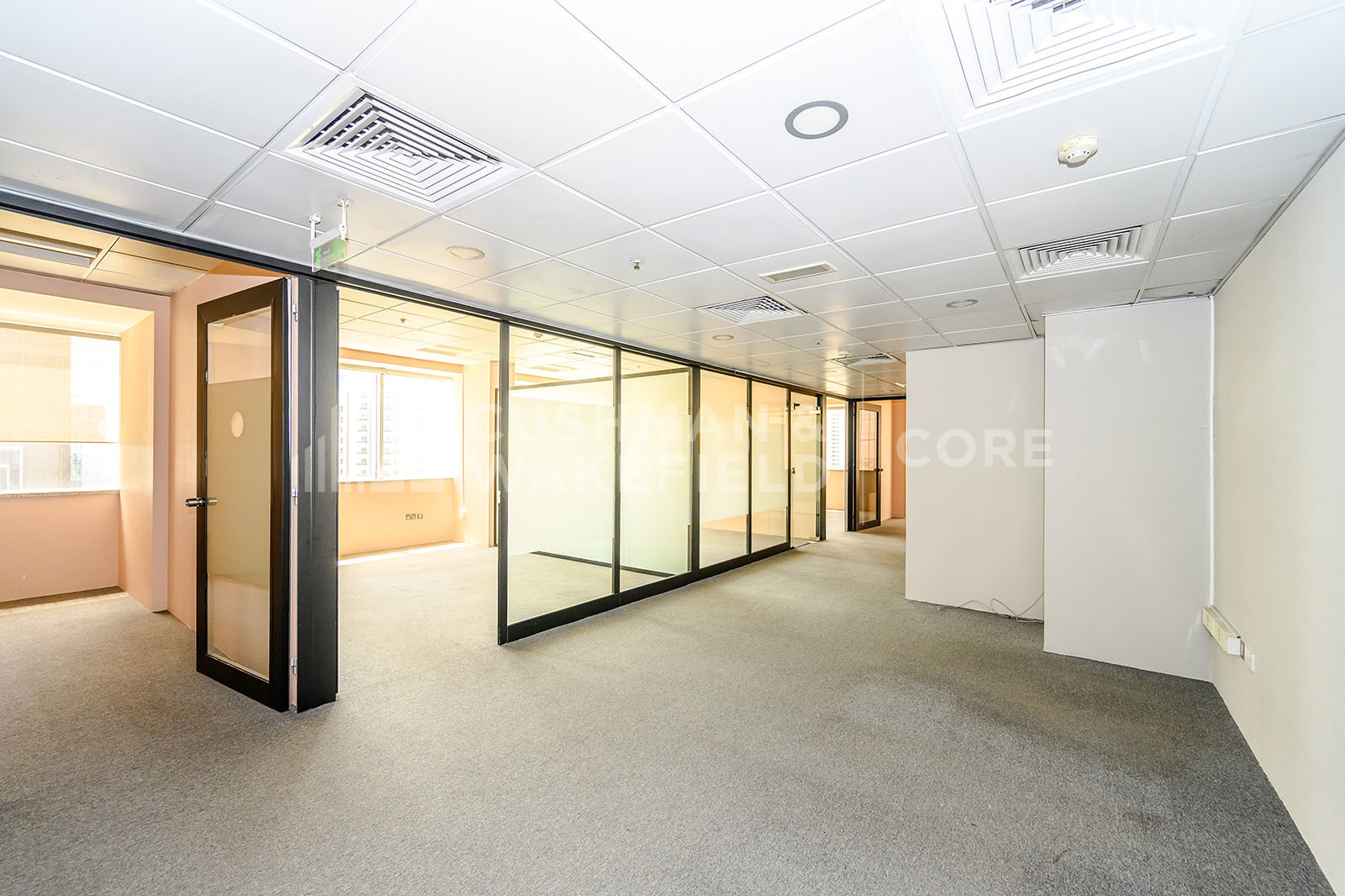 Al Moosa Tower 1 for rent in Sheikh Zayed Road Al Moosa Tower 1 for rent in Sheikh Zayed Road