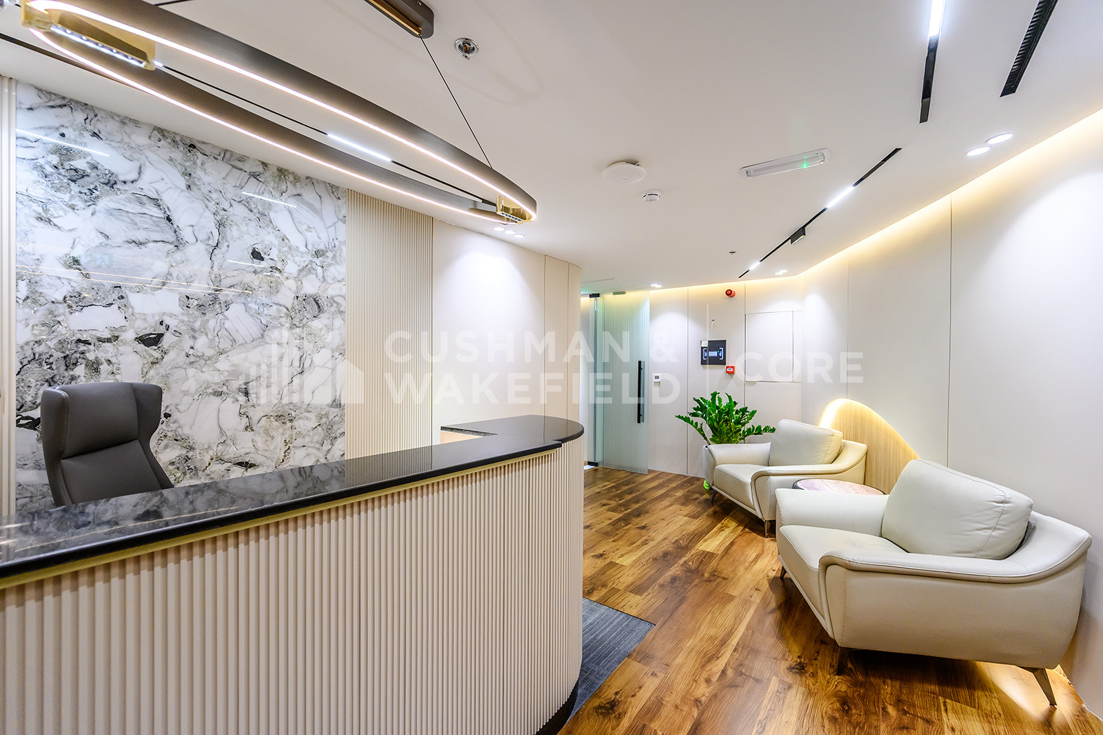 Fairmont Hotel for rent in Sheikh Zayed Road