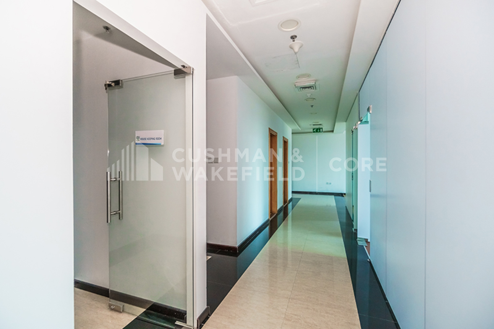 Capital Golden Tower for lease in Business Bay