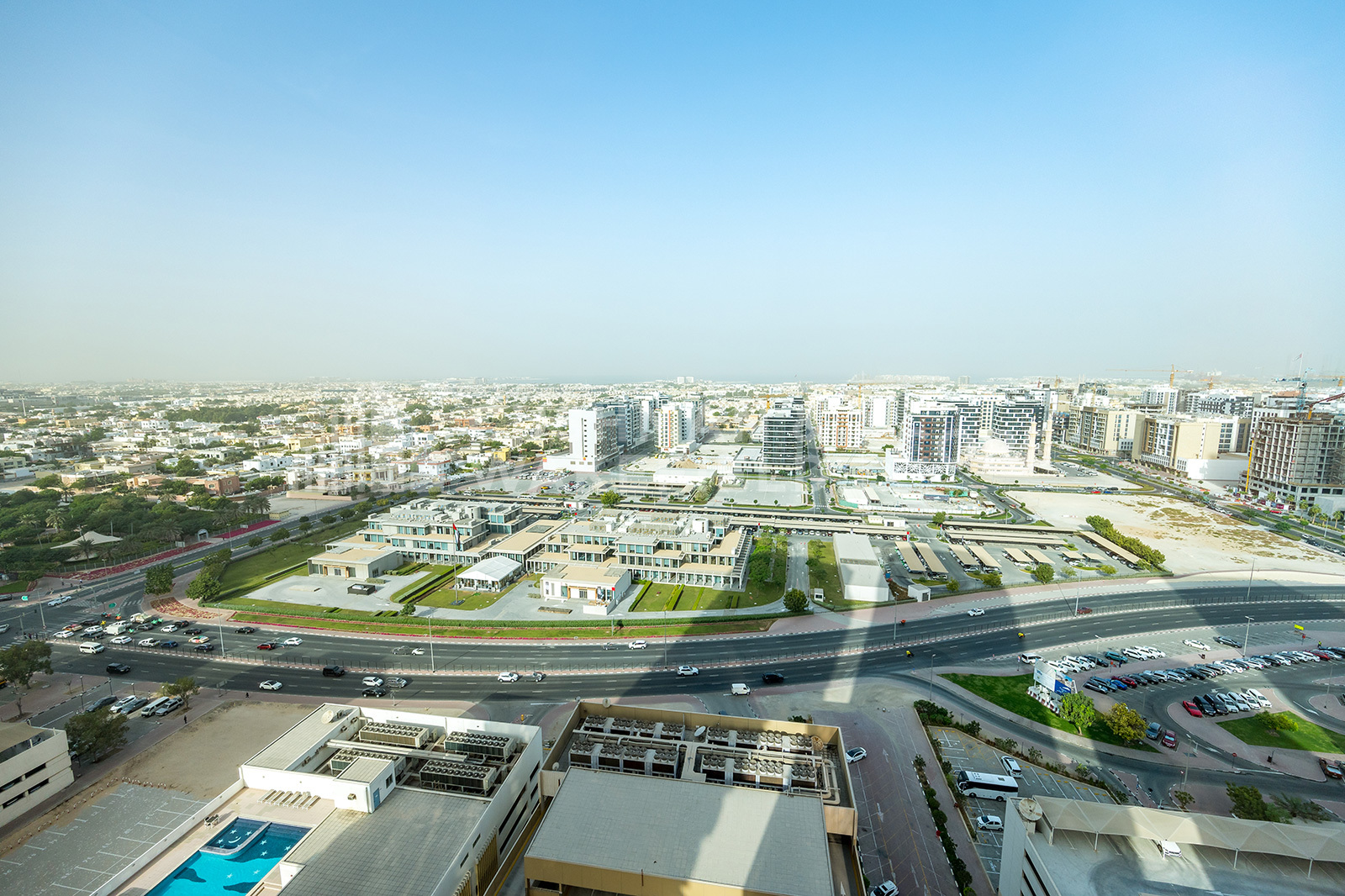 Al Moosa Tower 2 for rent in Sheikh Zayed Road Al Moosa Tower 2 for rent in Sheikh Zayed Road