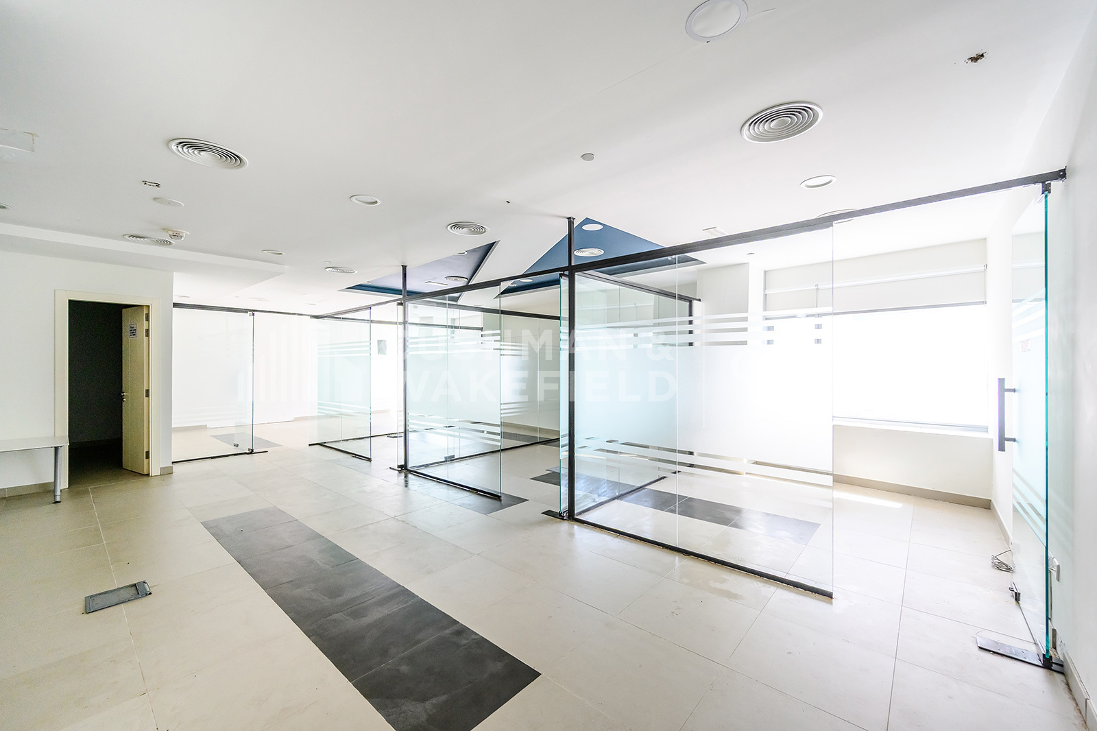 Iris Bay for rent in Business Bay