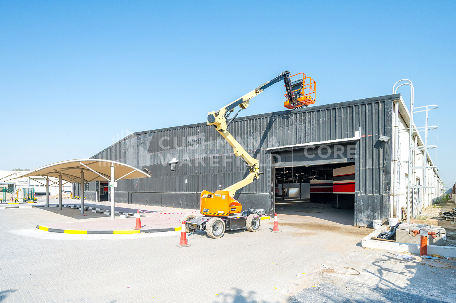 Warehouse for lease