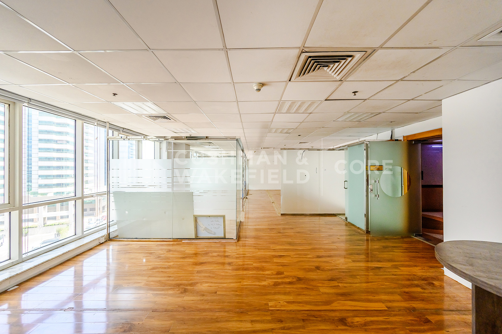 Dubai National Insurance Building for rent in Port Saeed
