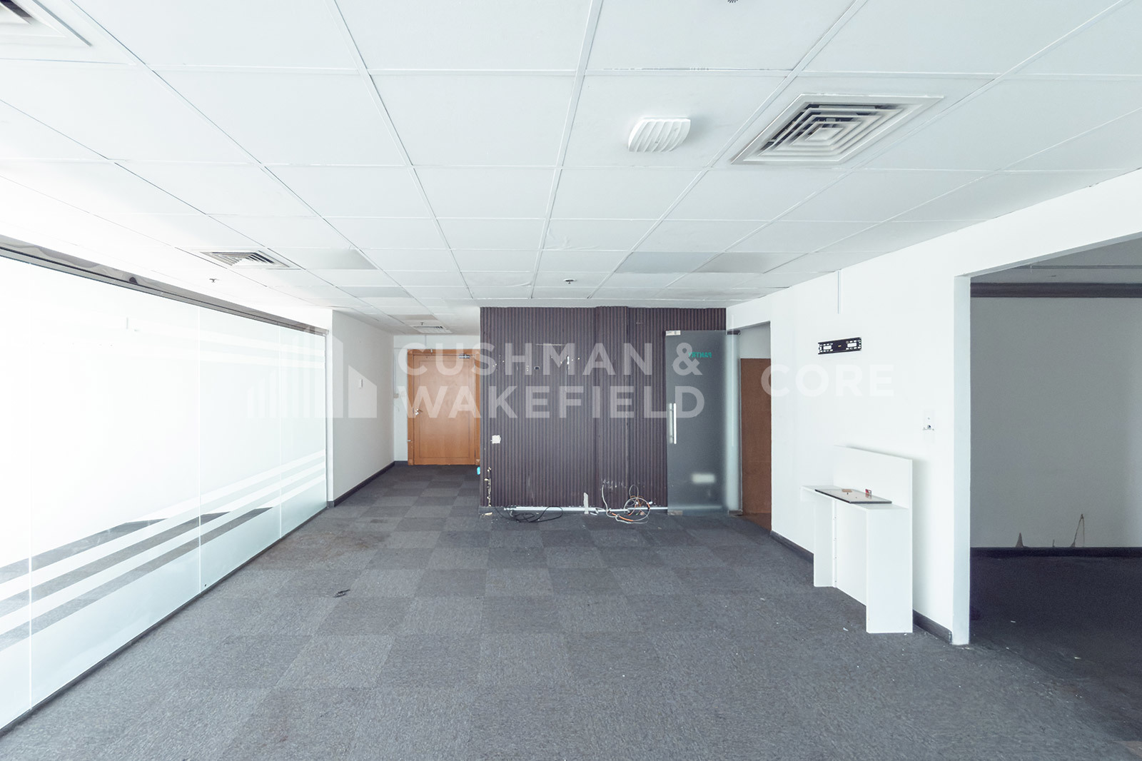 Dubai National Insurance Building for rent in Port Saeed Dubai National Insurance Building for rent in Port Saeed