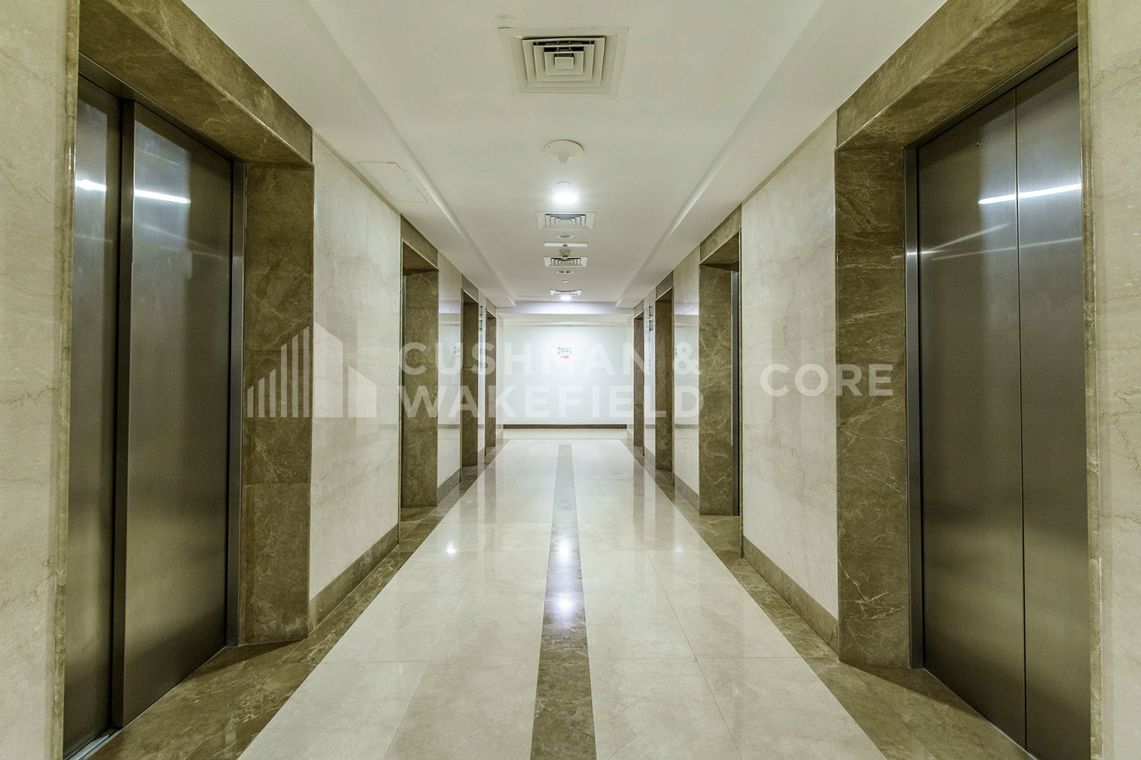Goldcrest Executive for rent in Jumeirah Lake Towers Goldcrest Executive for rent in Jumeirah Lake Towers