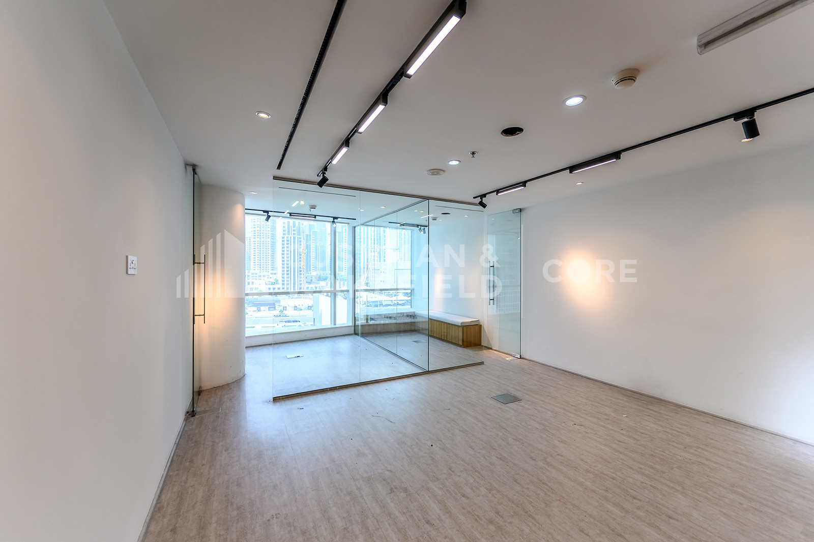 Blue Bay Tower for rent in Business Bay