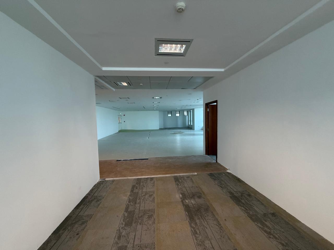 Capital Plaza for rent in Corniche Road