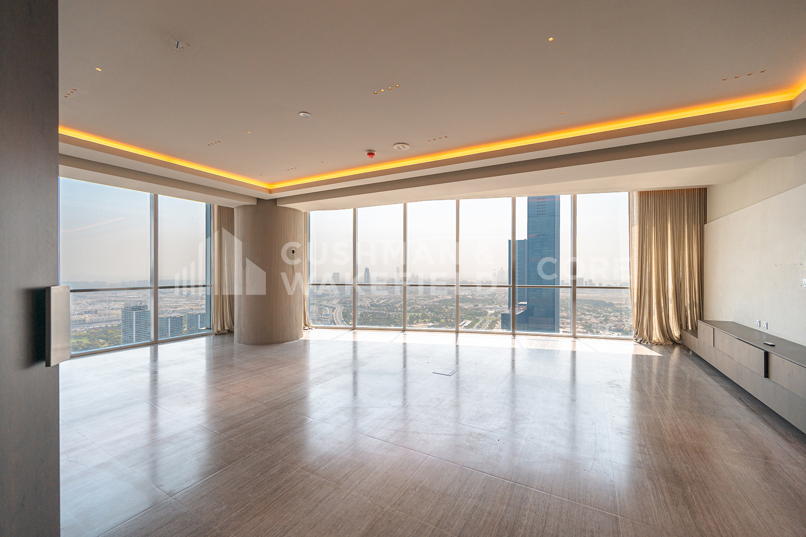 Burj Al Salam for rent in Sheikh Zayed Road