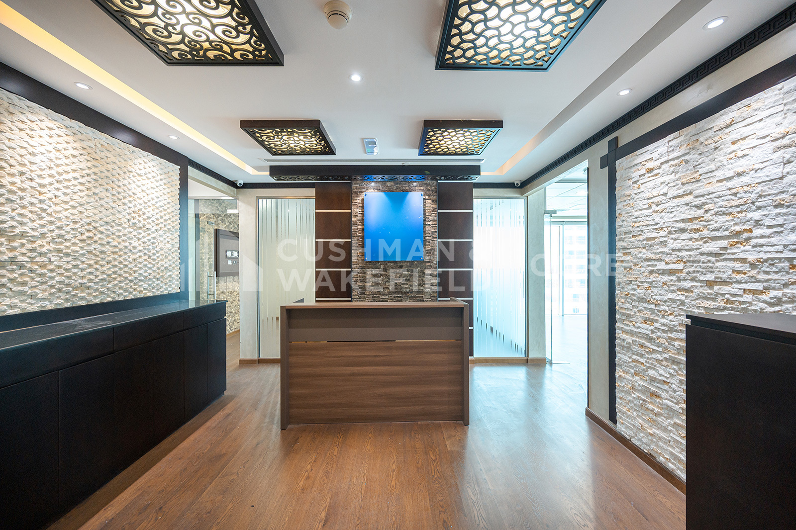 Single Business Tower for rent in Sheikh Zayed Road