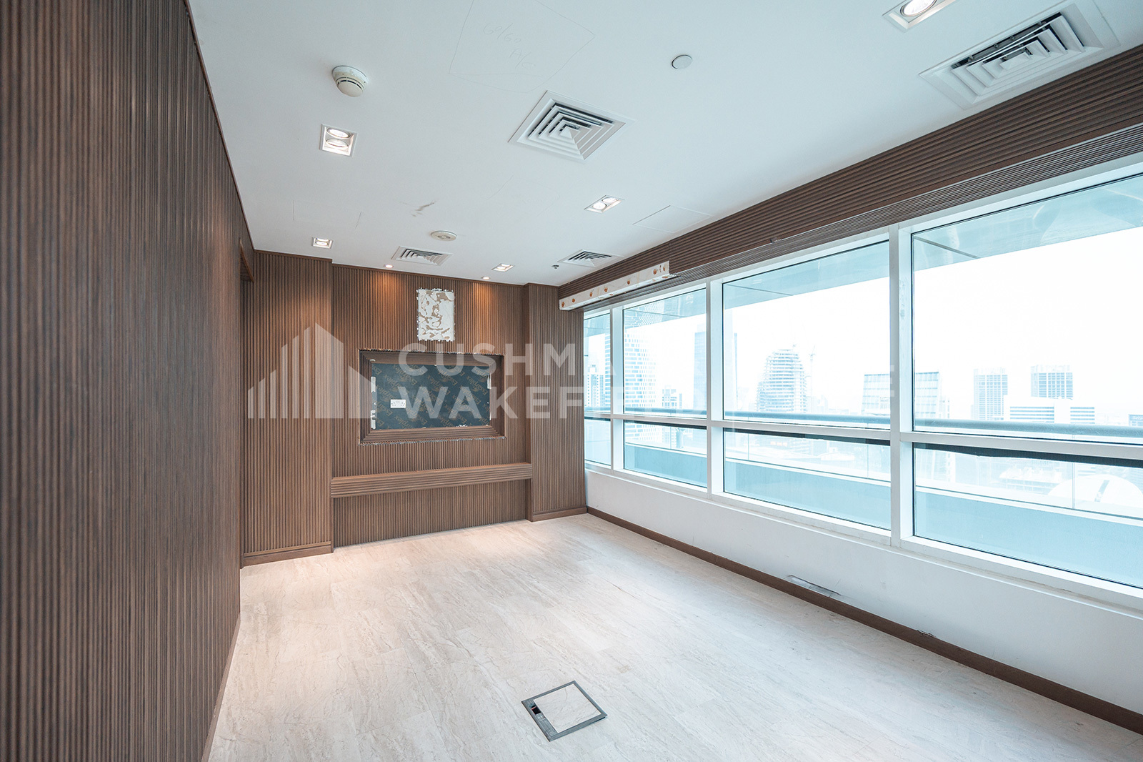 Single Business Tower for rent in Sheikh Zayed Road