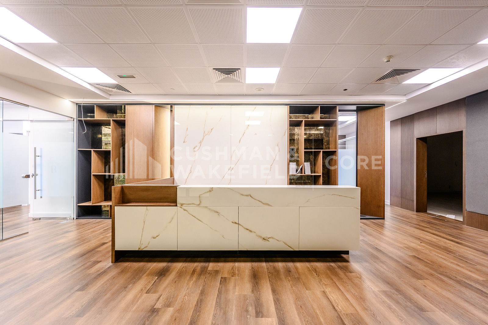 Building 4 for rent in Downtown Dubai