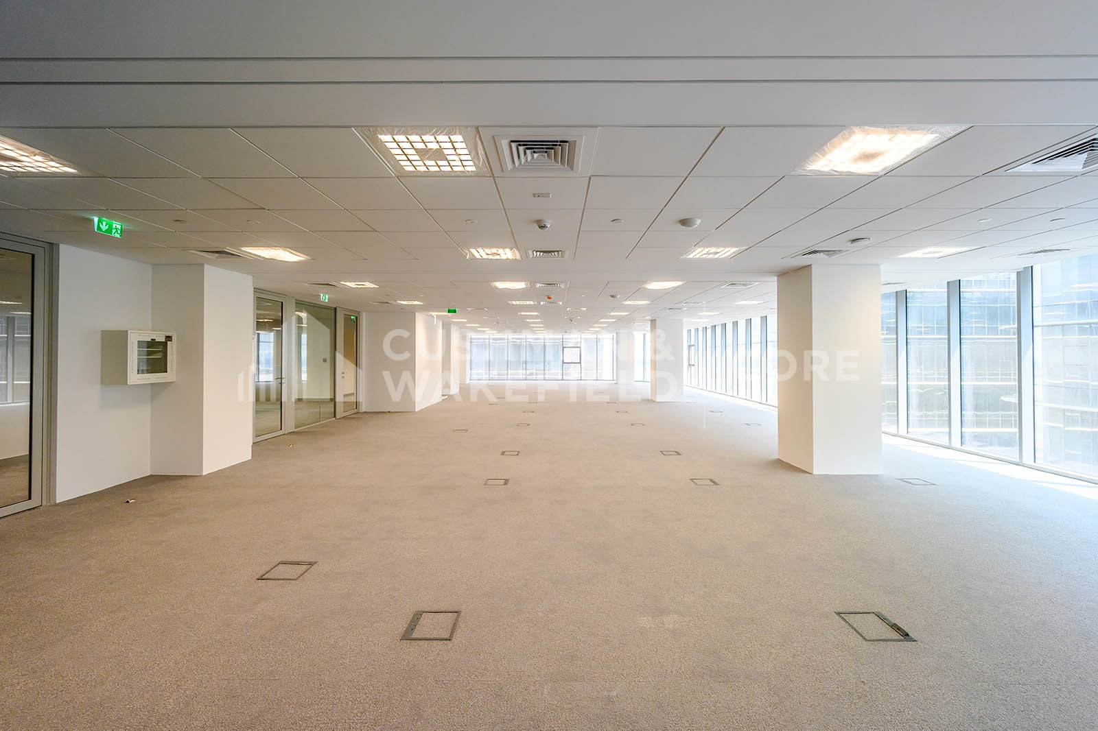 Dubai Commercity for rent in Umm Ramool