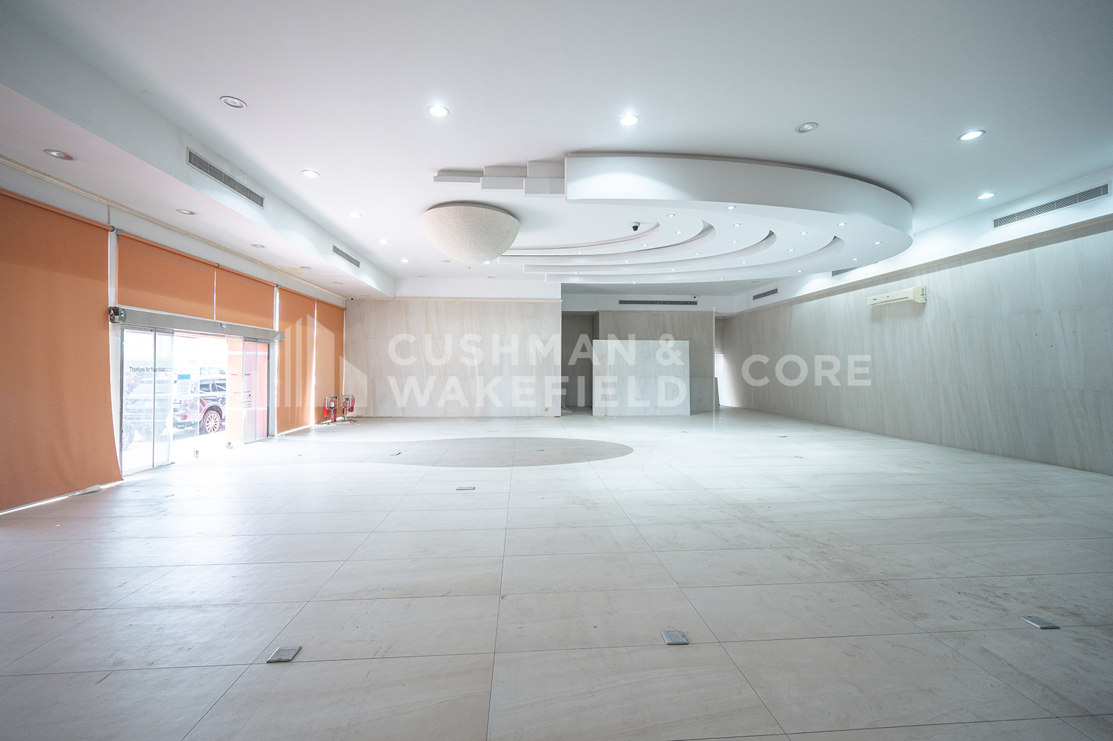 Al Khabeesi Showroom Building for rent in Deira