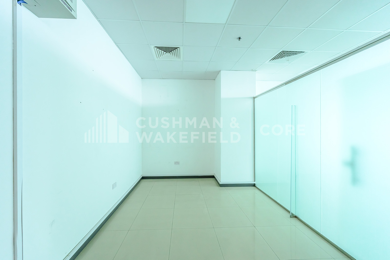 Capital Golden Tower for lease in Business Bay