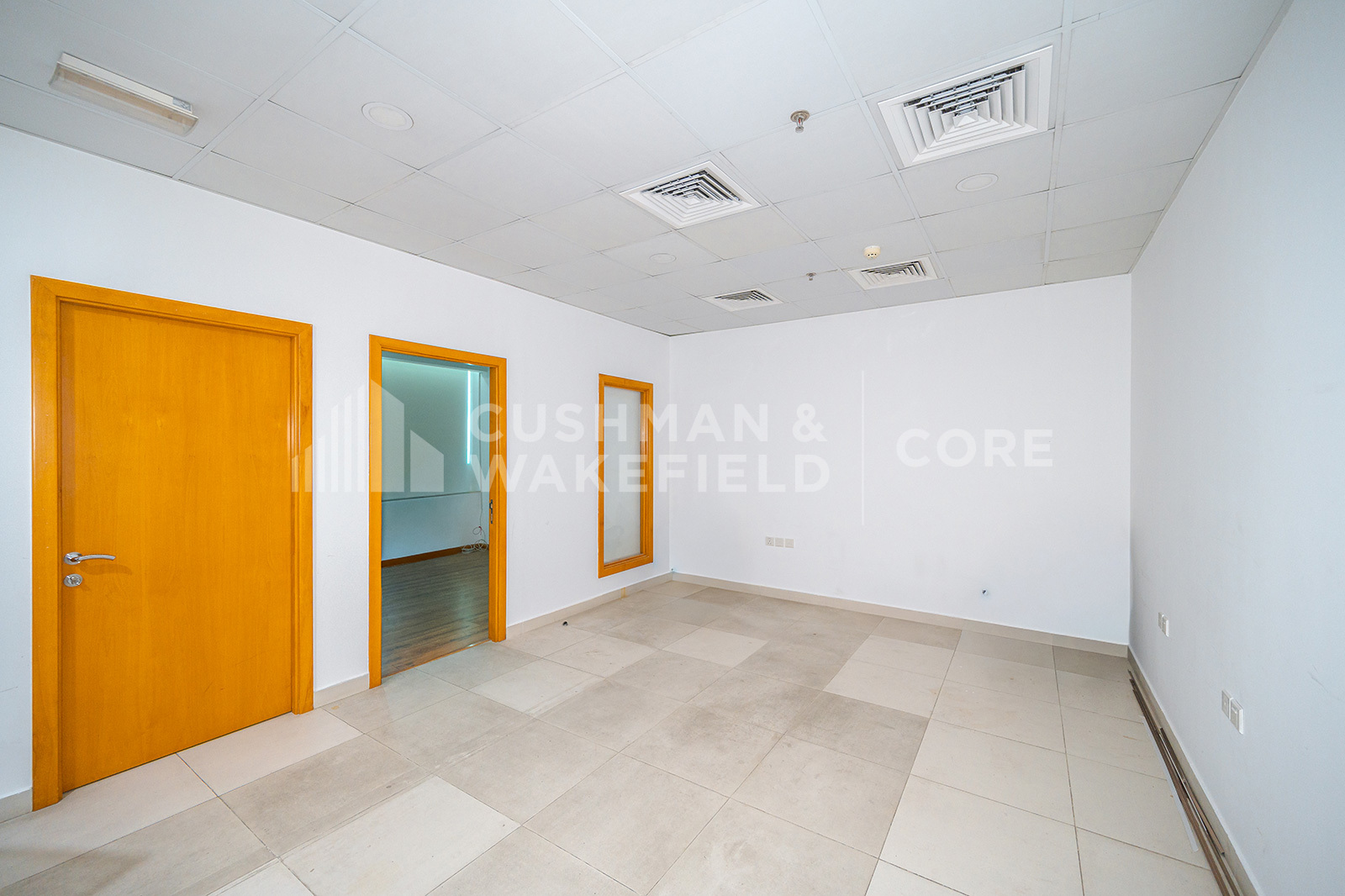 Capital Golden Tower for rent in Business Bay