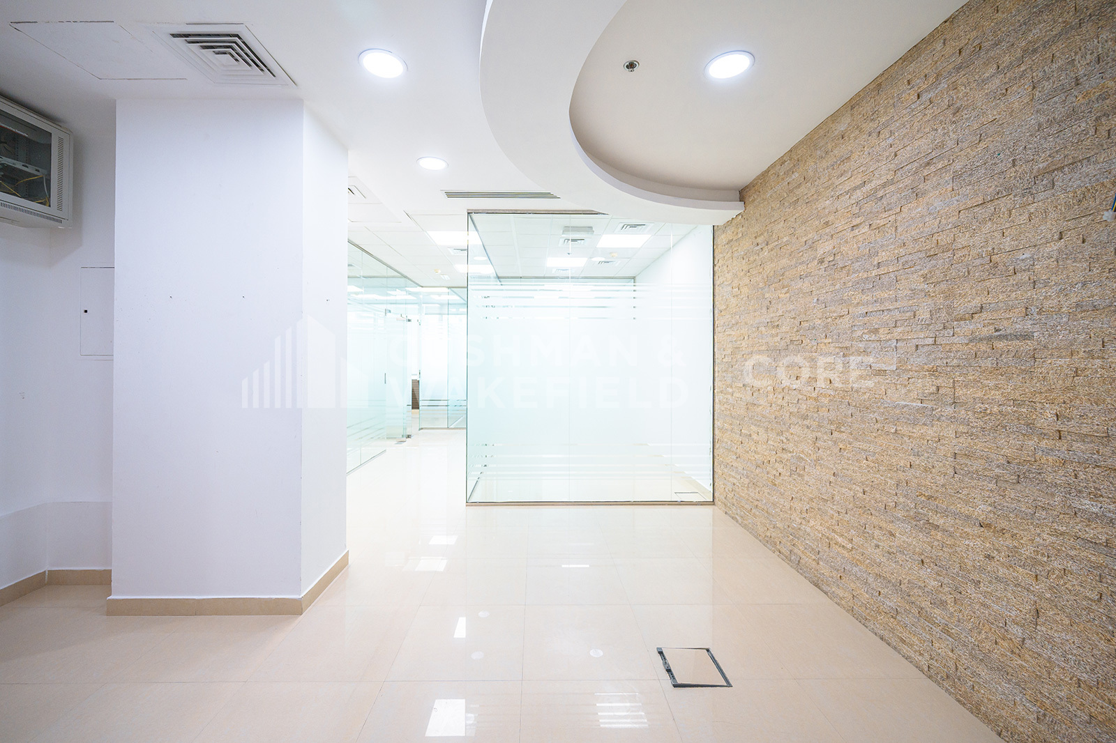 Capital Golden Tower for rent in Business Bay