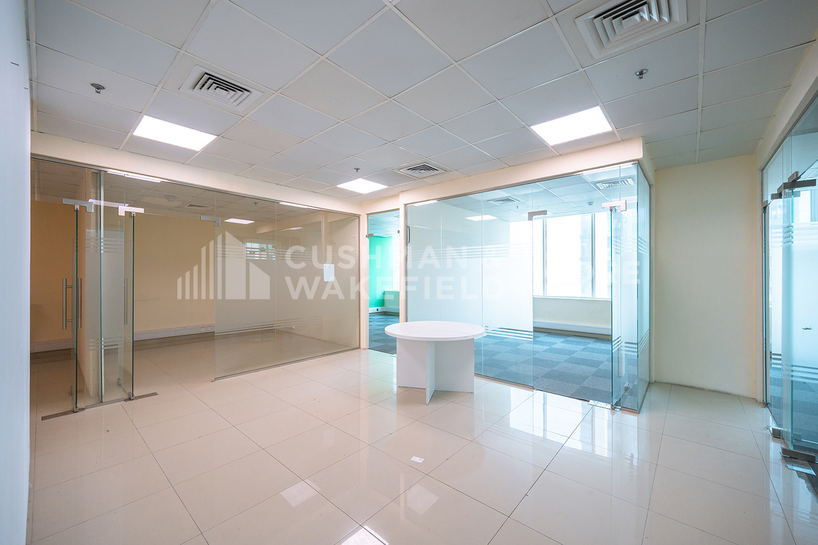 Capital Golden Tower for rent in Business Bay