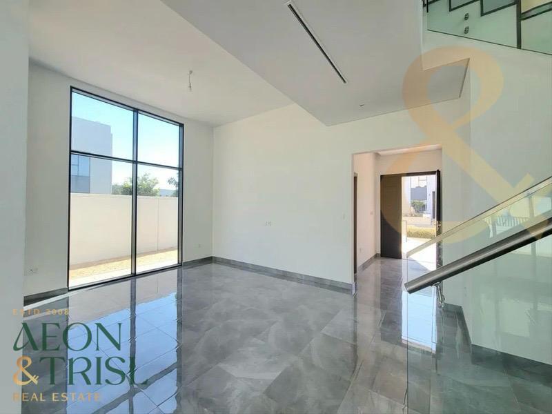 5 Bedroom   Maid | Vacant | On The Park Unit-12