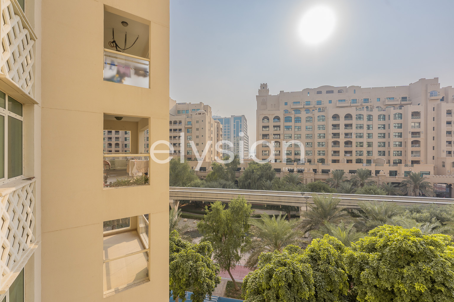 Partial-Sea-Views-High-Floor-Multiple-Cheques