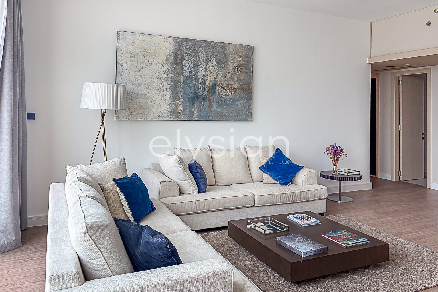 Fully-Furnished-Luxury-Junior-PH-Vacant-Now