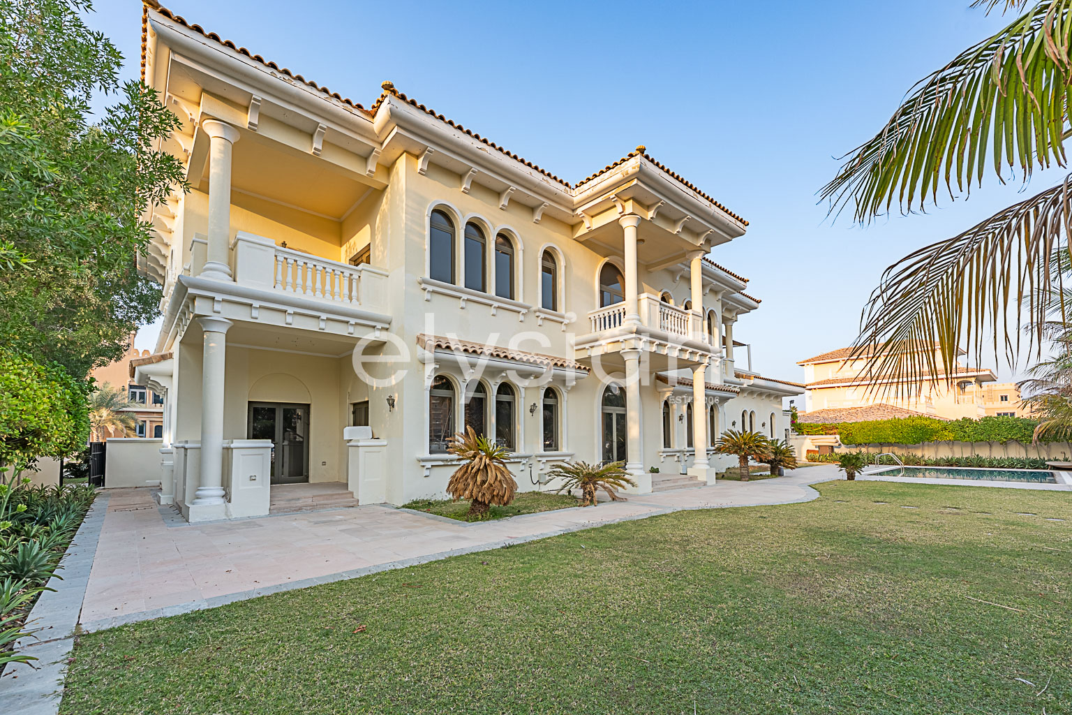 Marina-View-Vacant-Best-Value-Signature