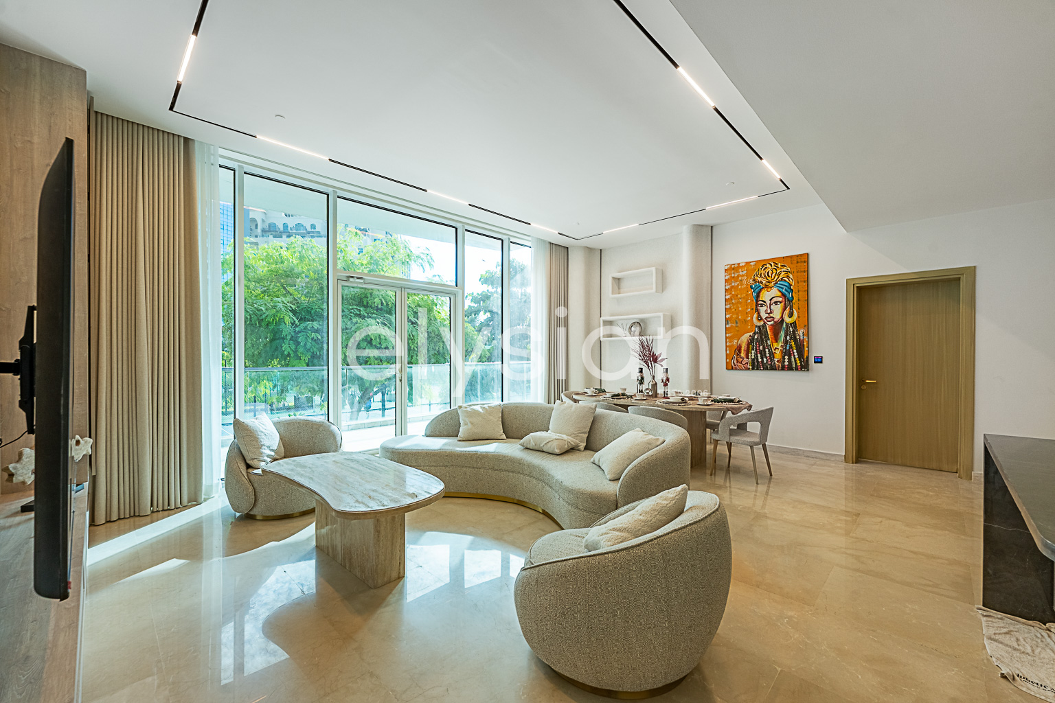 Upgraded-Direct-Beach-Access-Low-Floor