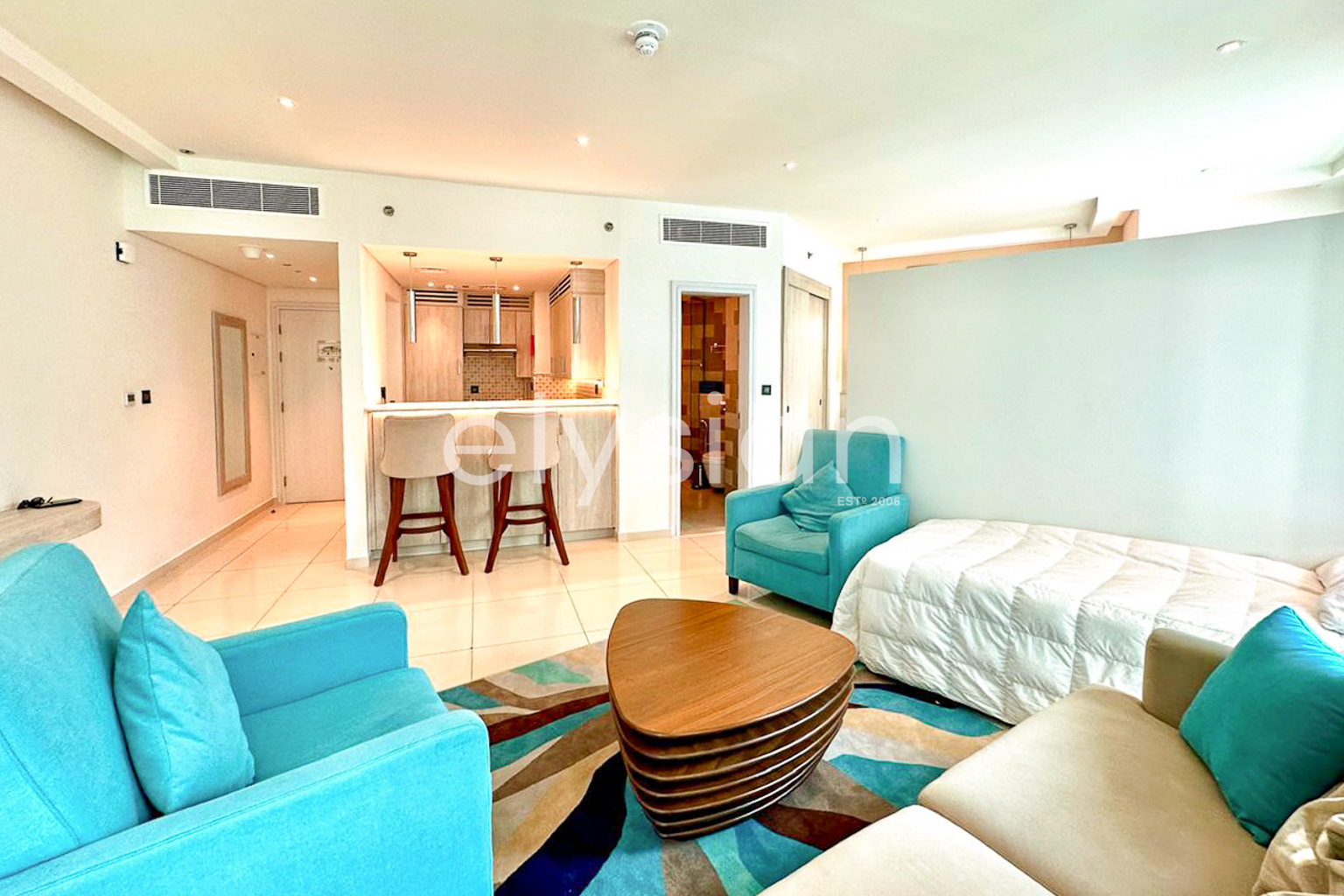 High-Floor-Sea-and-Skyline-View-Furnished