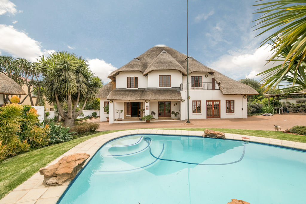 Ruimsig, Property for sale 116 Ruimsig, Roodepoort properties