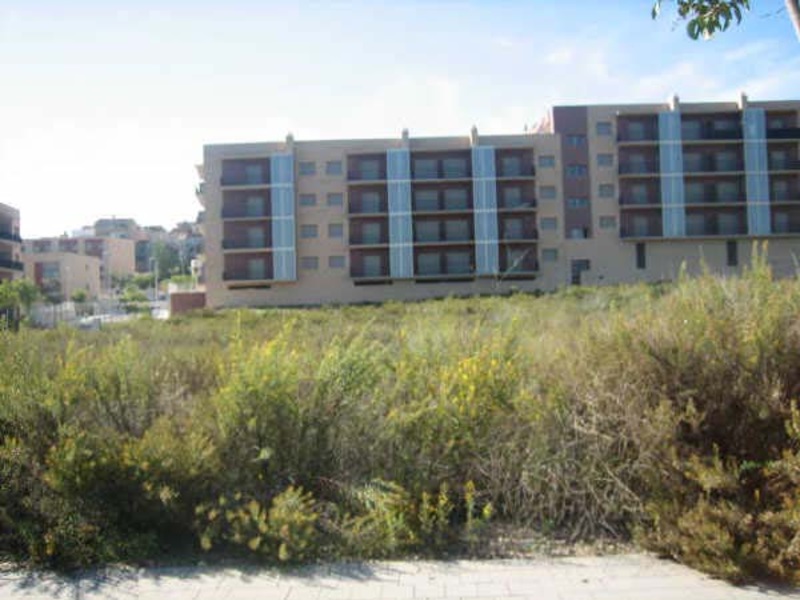 Piso en venta  en Calle MACIA MARTORELL MARTI, Constantí