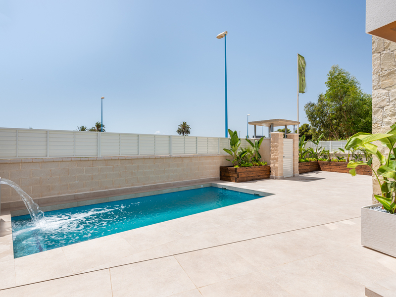 Casa en venta  en Avenida CIUDAD DE BARCELONA, Vera