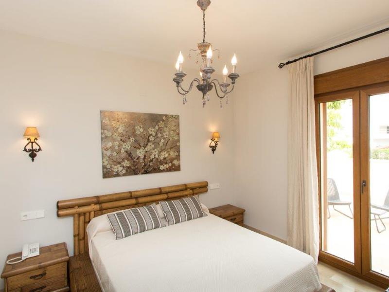 Chalet en venta  en Calle Montemayor, Marbella
