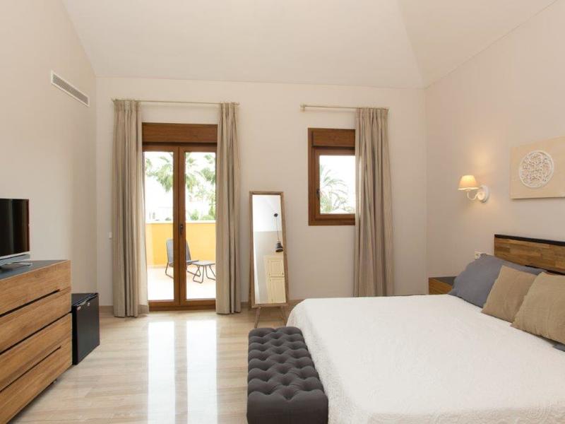 Chalet en venta  en Calle Montemayor, Marbella