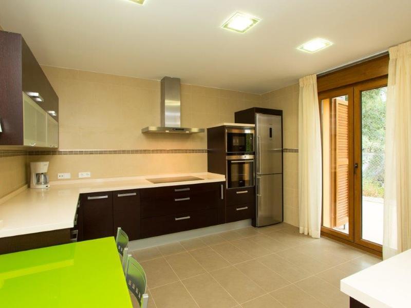 Chalet en venta  en Calle Montemayor, Marbella