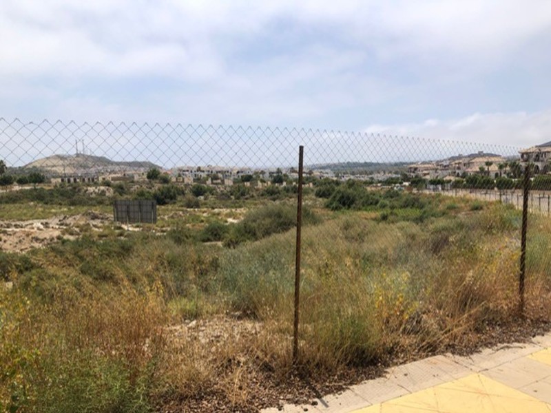 Suelo en venta  en Calle TOMILLO, Vera