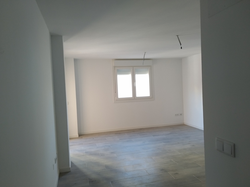 Apartamento en venta  en Avenida DELS PINARS, Valencia