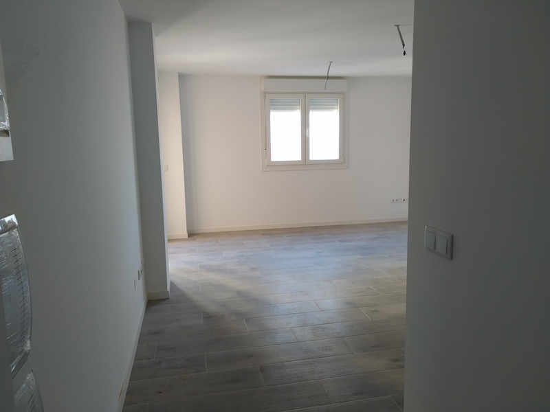 Apartamento en venta  en Avenida DELS PINARS, Valencia