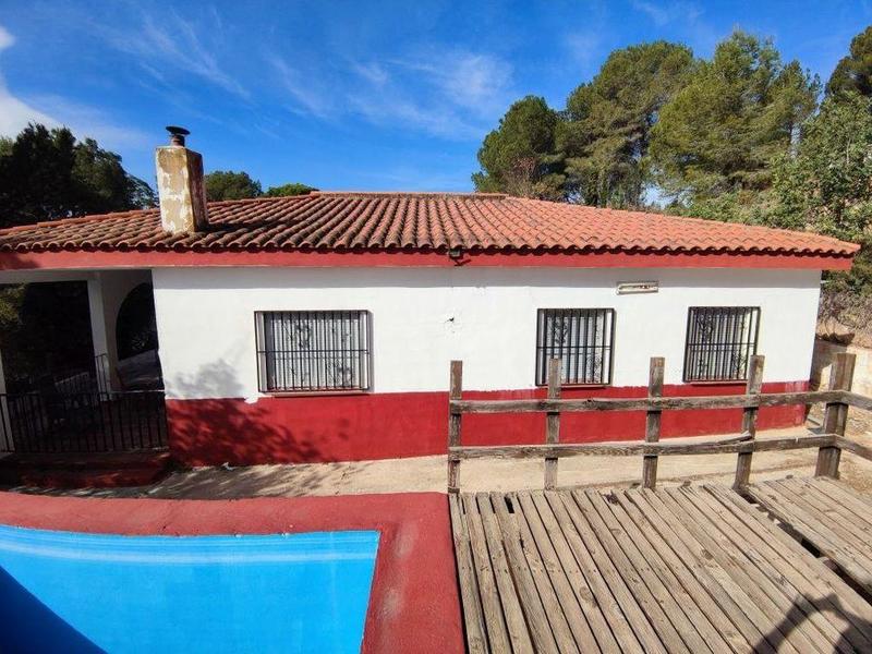 Casa en venta  en Calle LLAVERA, Montroy Casa en venta  en Calle LLAVERA, Montroy