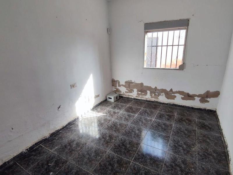 Casa en venta  en Calle LLAVERA, Montroy Casa en venta  en Calle LLAVERA, Montroy