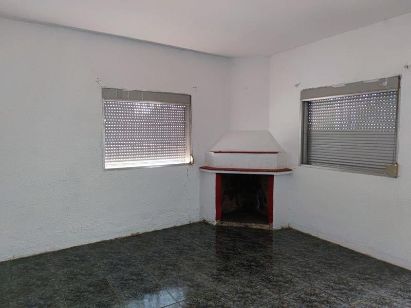 Casa en venta  en Calle LLAVERA, Montroy Casa en venta  en Calle LLAVERA, Montroy