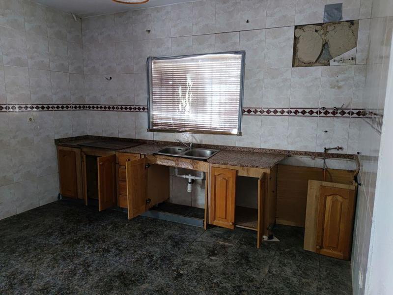 Casa en venta  en Calle LLAVERA, Montroy Casa en venta  en Calle LLAVERA, Montroy