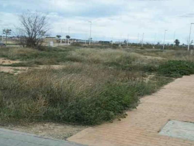 Suelo en venta  en Calle UNIDAD DE EJECUCION 8B J1, La Pobla de Vallbona