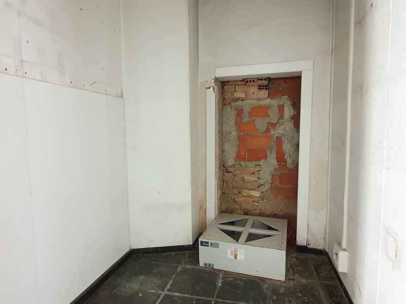 Local en venta  en Avenida LLEVANT, Beniparrell