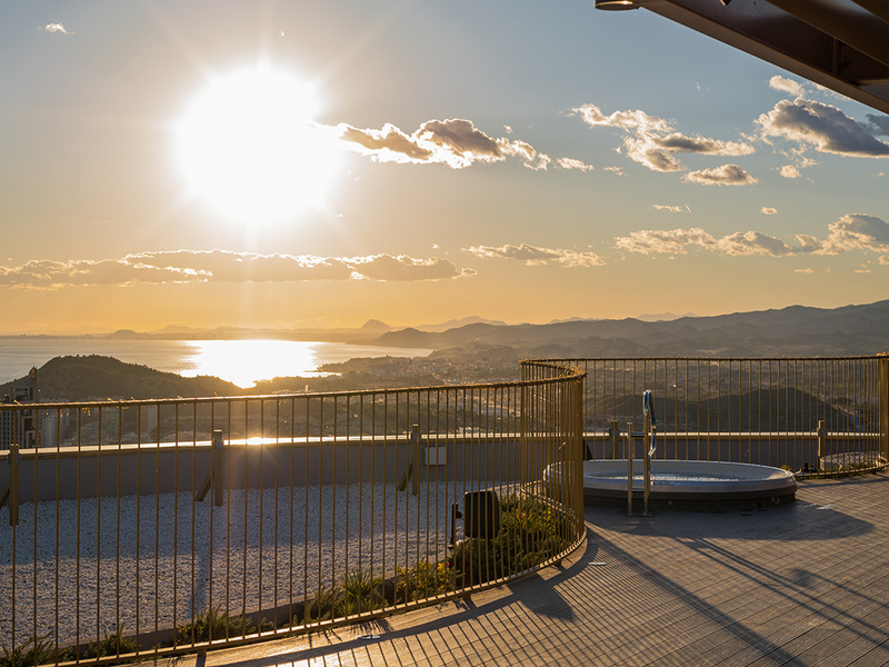 Ático en venta  en Avenida MEJICO, Benidorm