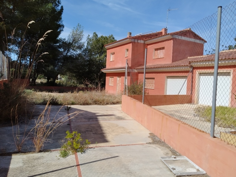 Edificio - Residencial en venta  en Calle BON VENT, D´ESCALA I CORDA, Montserrat Edificio - Residencial en venta  en Calle BON VENT, D´ESCALA I CORDA, Montserrat